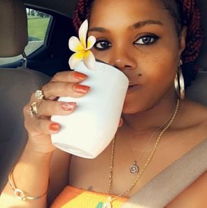 Meet your Posher, Rita